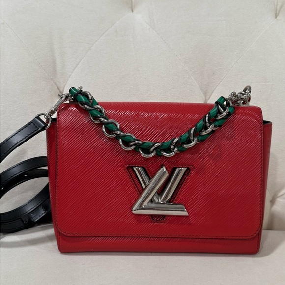Louis Vuitton Epi Twist Bag - Picture 2 of 6